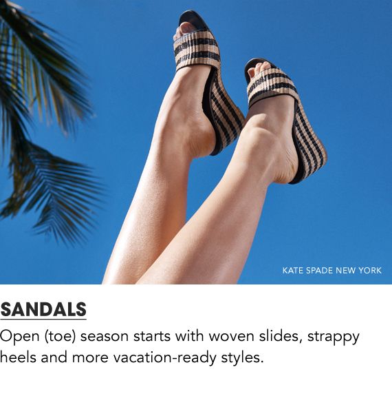 bloomingdales clearance shoes