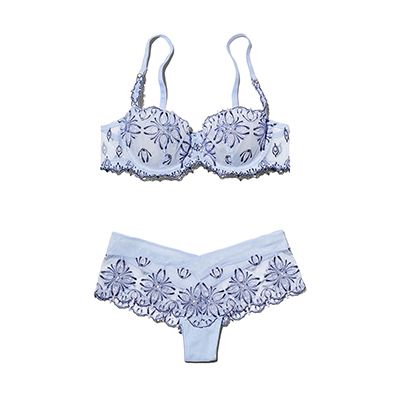 LINGERIE, HOSIERY & SHAPEWEAR