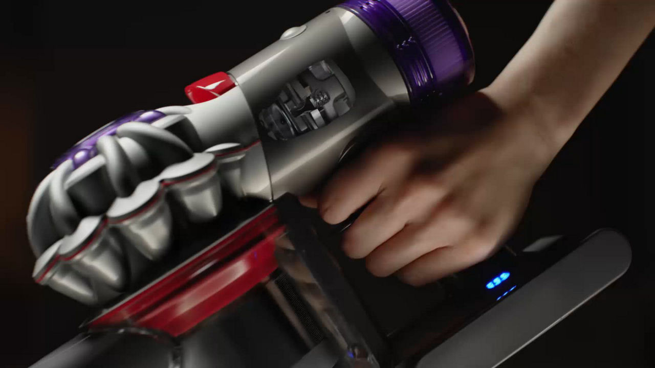 Dyson V8 Absolute Cordless Vacuum | Bloomingdale's