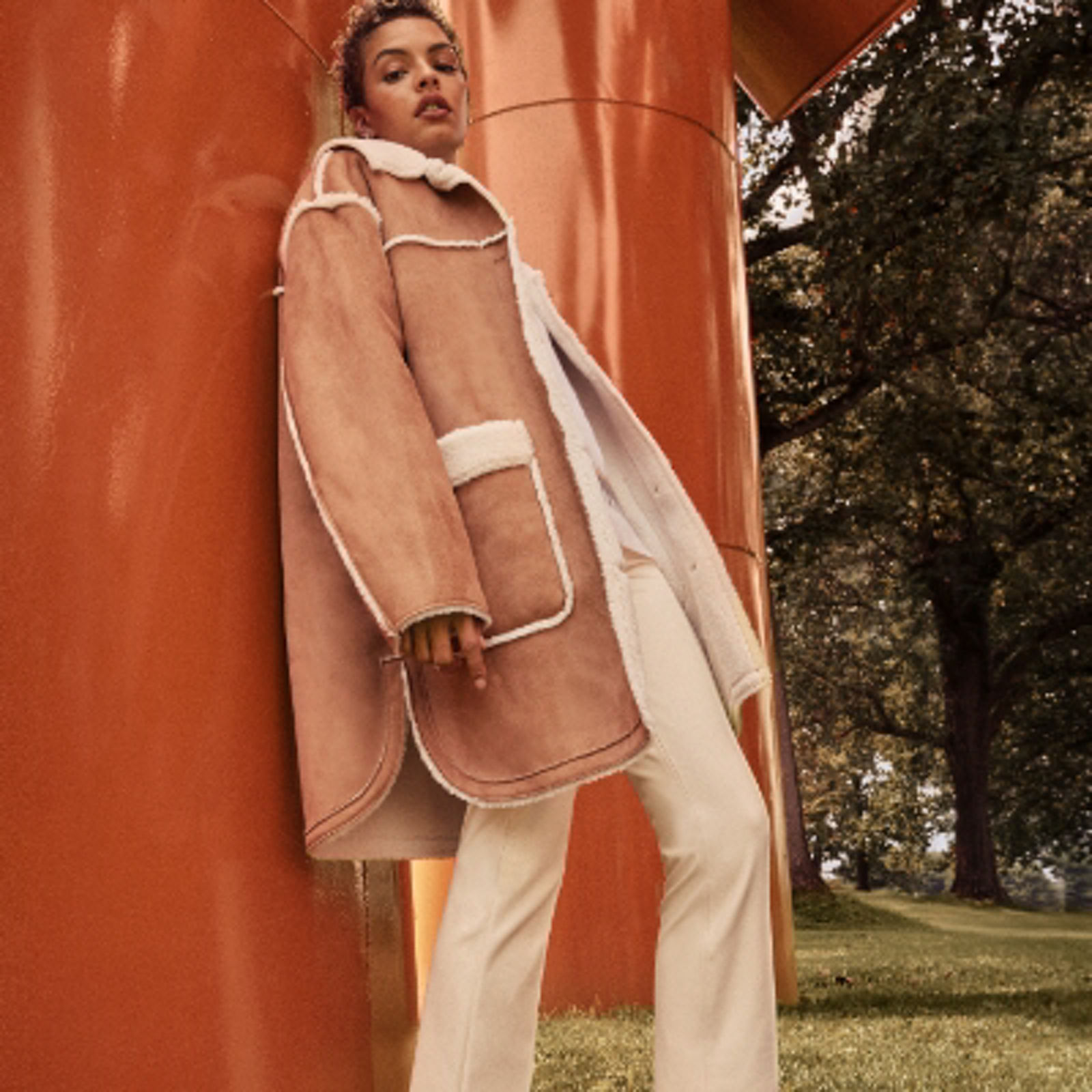 Bloomingdales uggs boots 2025