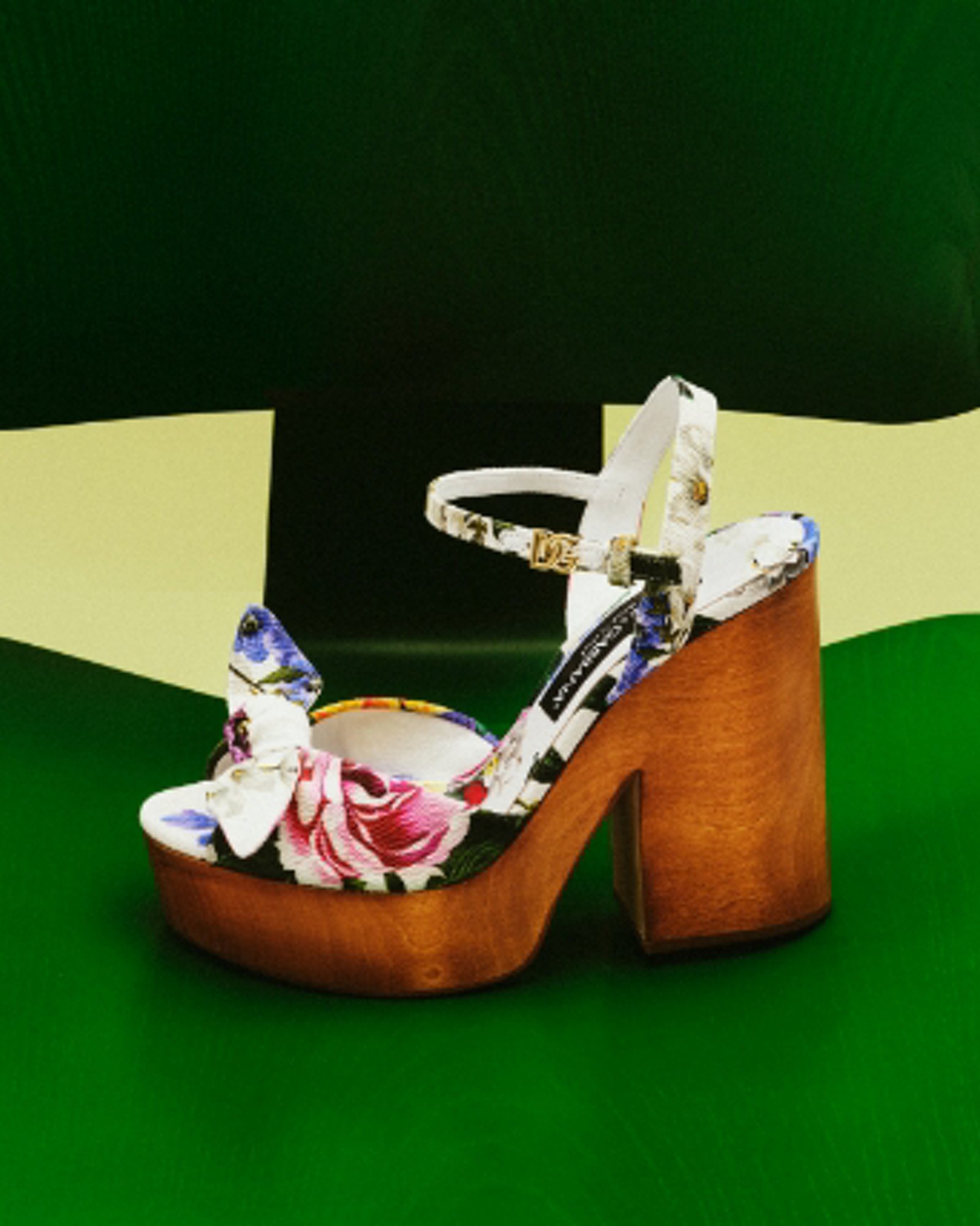 Womens Shoes