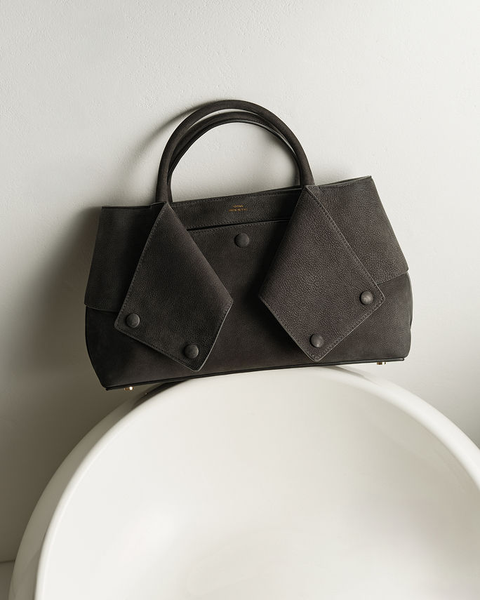 The fall collections, Toteme.