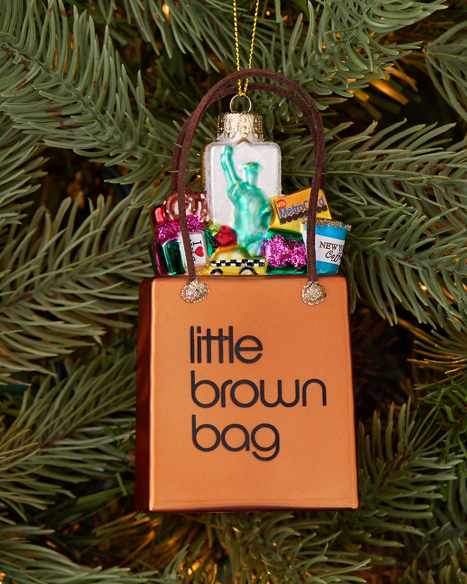 More holiday savings. 25% off ornaments and trim.