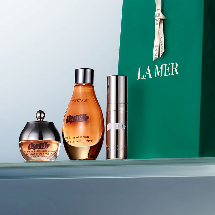 Our favorite free gifts. Ends November 11. La Mer. Free 3 piece Genaissance gift with any $400 La Mer purchase.