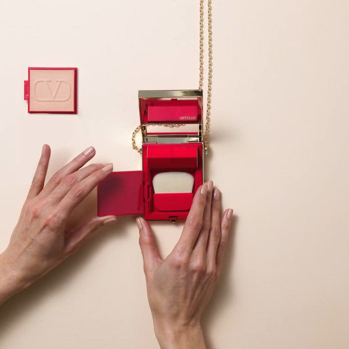 新品VALENTINO GO-CLUTCH 01 ライト プレストパウダー Go-Clutch Dreamdust Edition + Minirosso | Valentino Beauty