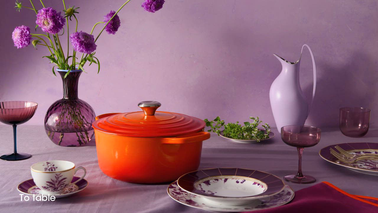 Le Creuset 5.5-Quart Signature Round Dutch Oven | Bloomingdale's Home