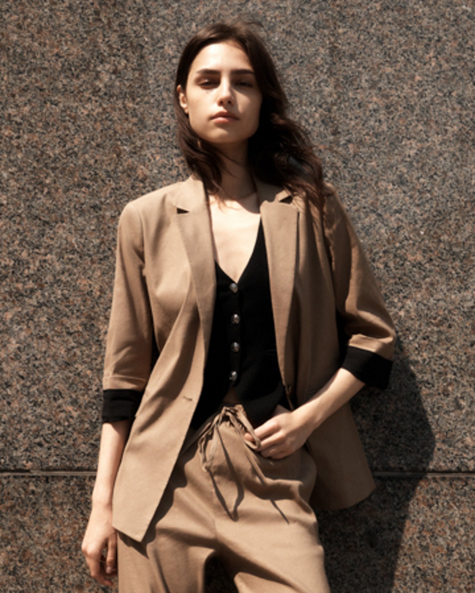 WOMEN'S JACKETS & BLAZERS
